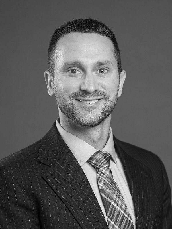 Profile of semi-truck and car crash injury attorney, Michael L. Benson, based in central Ohio